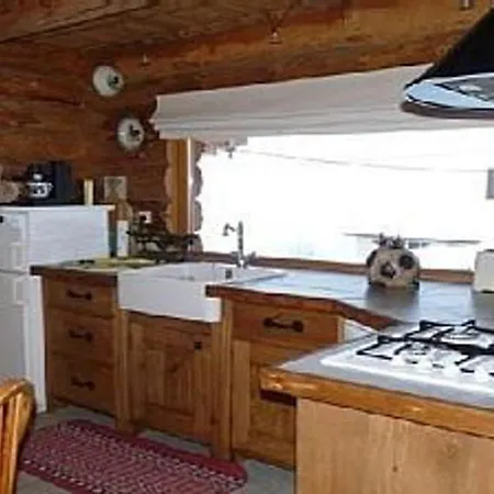 Chalet Chemin De La Louviere *
