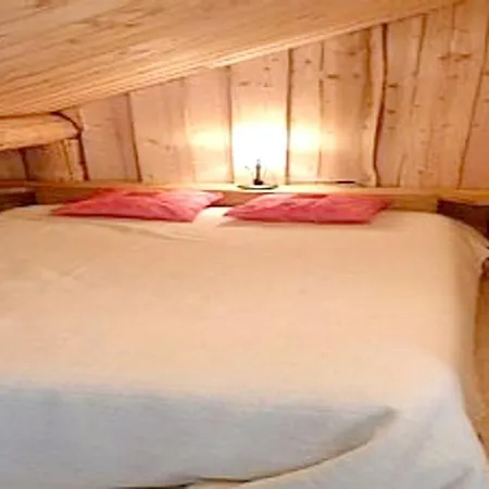Alpesi faház Chalet Chemin De La Louviere *
